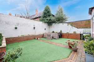 Photo 19- click for photo gallery